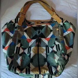 Cinthia Vincent purse